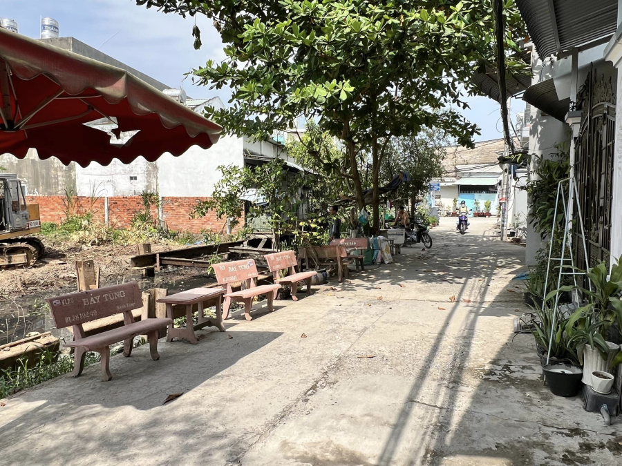 👉BÁN NHÀ TRỌ MỚI XÂY HẺM 11 NGUYỄN VĂN LINH - Đang làm lộ 12m